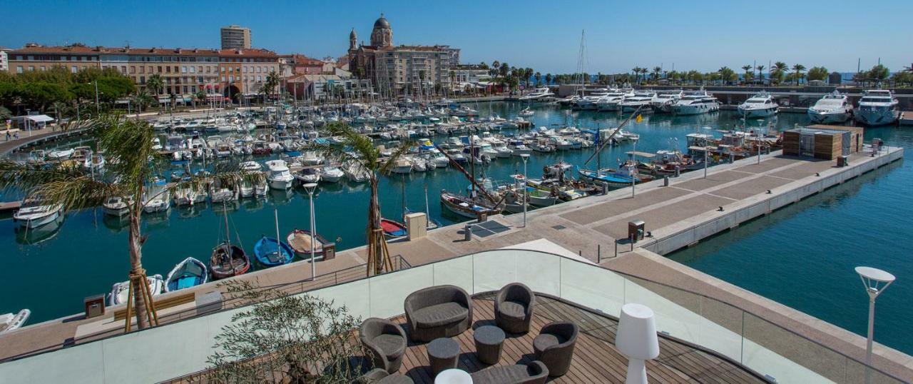 Nouveau F2 Calme Coeur De Ville 1Min De La Plage Saint-Raphael  Exterior photo